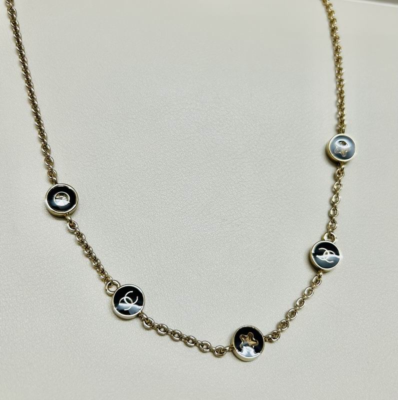 Chanel Necklace 05yxs131
